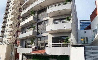 Anúncio Edifício residencial, no Centro da cidade, adjacente as Torres do Carmo.