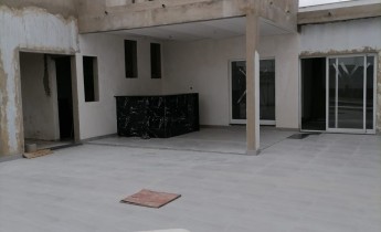 Anúncio Excelente vivenda com piscina, inacabada, no Condomínio Kilamba Village.