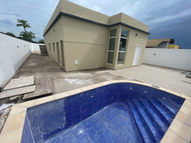 Moradia T3 com piscina, no Condomínio Bem Morar, Patriota.