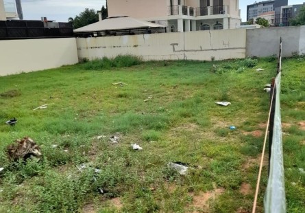 Anúncio Lote de terreno habitacional, no renomado Condomínio Sodimo, centro da Cidade.