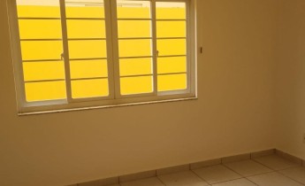 Anúncio Arrenda-se V4 Talatona condomínio vila nova