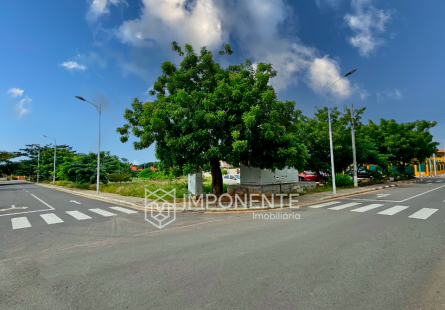 Anúncio Terreno de 5350m² (meio hectare), na primeira fase do Patriota.
