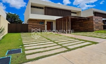 Anúncio Vender: Luxuosa Vivenda V4+2 com anexo e piscina, no Condomínio Malunga, ex Privilege Residence, Talatona