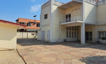 Anúncio Vender: Vivenda V7 com anexo, no Miramar, Centro da cidade.