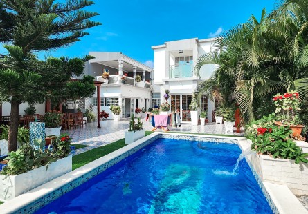 Anúncio Vender: Belíssima Vivenda V4 com piscina, no Camama