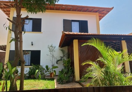Anúncio Vender: Vivenda V3 dúplex, no Condomínio Mirantes de Talatona, Talatona.