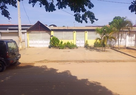 Anúncio Vender: Moradia T3, na rua da Dira, Zango 3