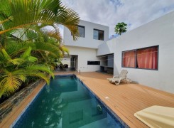 Anúncio Vender: Luxuosa vivenda V3 com anexo e piscina, Projecto Nova Vida