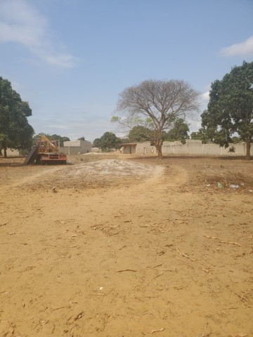 Vender: Terreno no Município de Ícolo e Bengo, Luanda.