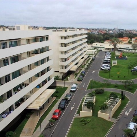 Luxuoso apartamento T4, no Condomínio Ymoluanda, Talatona.