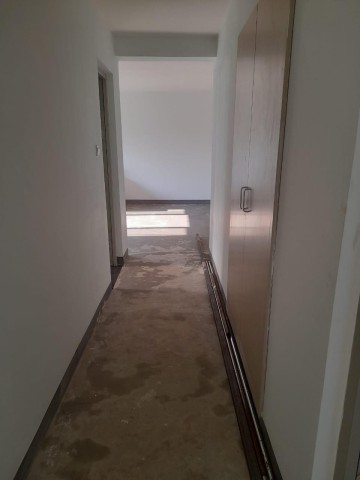 Apartamento T3, na Centralidade do Zango 8.000.