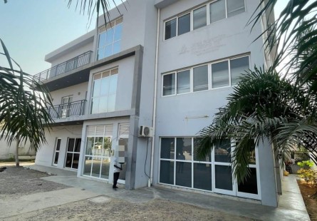 Anúncio Edifício de 2 andar, na Urbanização Nova Vida, Projecto Nova Vida.