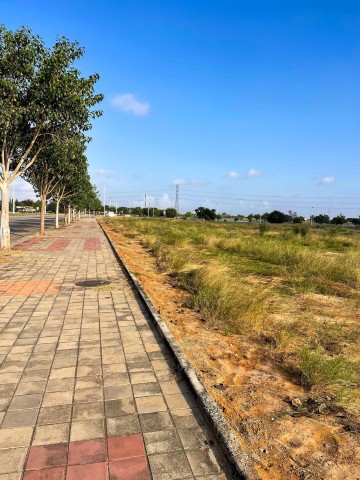 Terreno de 3 hectares na Centralidade do Kilamba