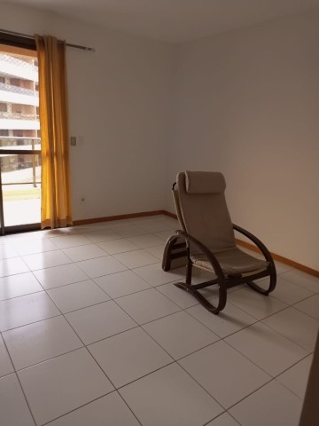 Belíssimo apartamento T3 no Condomínio Noblesse, Talatona.