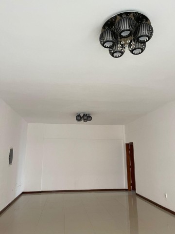 Apartamento T3, no Condomínio Astros, Talatona.