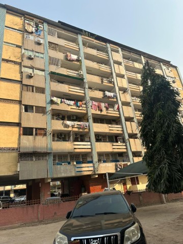 Apartamento T2 na Maianga, Luanda.