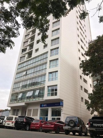 Apartamento T3, Edifício Torre Lara, Avenida Brasil, Maianga.