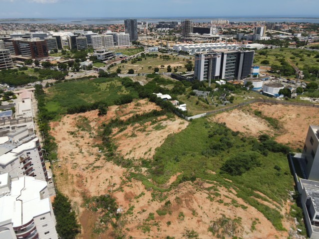 TERRENO NO CORAÇÃO DE TALATONA.