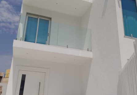 Anúncio Vivenda V4 mobiliada com anexo, Condomínio Real Park, Talatona,
