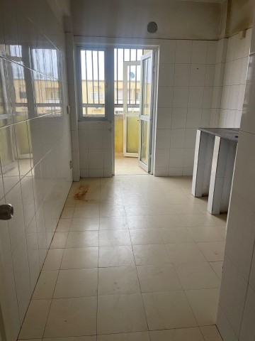 Apartamento T4 linear, na Centralidade do Sequele(Pago na totalidade)