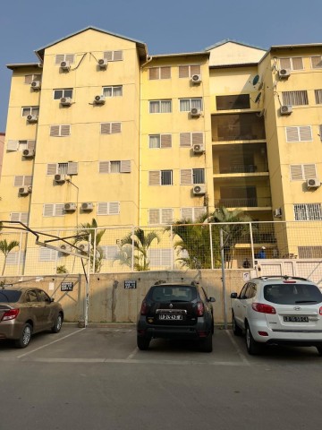 Apartamento T3, na Urbanização Nova Vida, 2 Fase, Descontão.