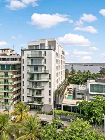 Apartamento T1 mobilado, no Edifício Blue Wind, Ilha de Luanda defronte ao Café Del Mar.