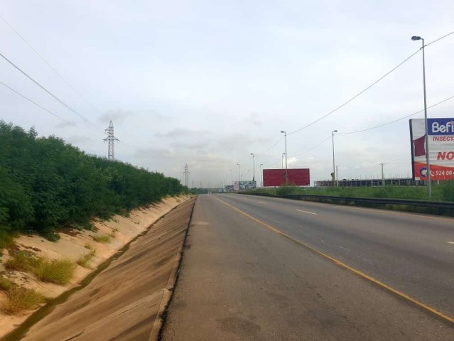 TERRENO DE 2 HECTARES, BERMA ESTRADA, CACUACO