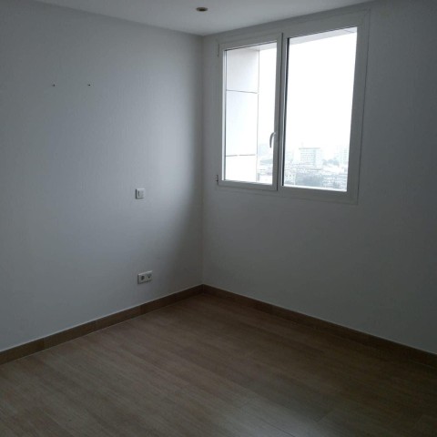 Apartamento T3, Edifício Torre Lara, Maianga, Avenida Hoji Ya Henda.