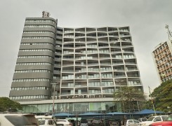 Anúncio Apartamento T3, no Edifício Torres da Dipanda, 1 de Maio.