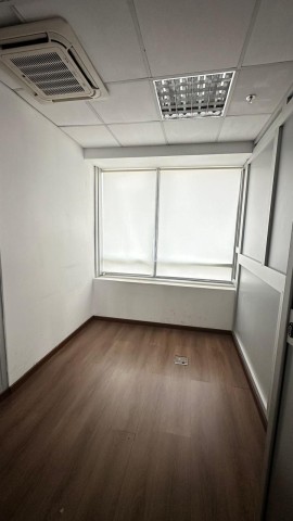 Escritório de 320m² no Condomínio Belas Business Park, Talatona.