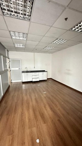 Escritório de 320m² no Condomínio Belas Business Park, Talatona.