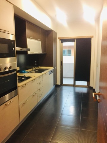 Apartamento T1, no Condomínio Dolce Vita, Talatona.