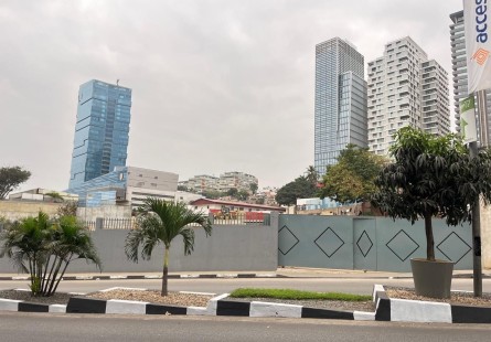 Anúncio VENDE-SE TERRENO NO CENTRO DA CIDADE DE 3.547,83 m²