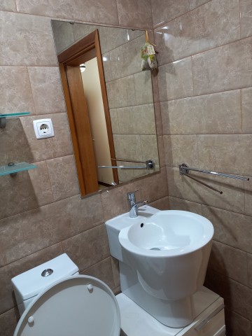 Apartamento T3, no R/C do Condomínio Vale dos Pássaros