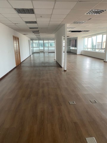 Escritório de 385m², no Condomínio Belas Business Park, Talatona.