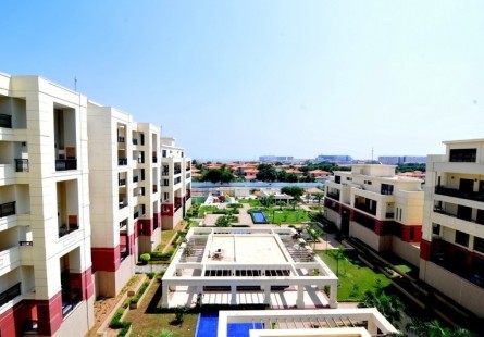 Anúncio Penthouse T4 com piscina, no Condomínio Arte Yeto, Talatona.