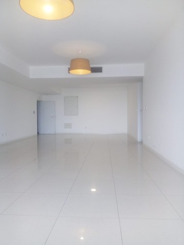 Apartamento T3, no Condomínio Talatona Plaza Residence, Talatona.