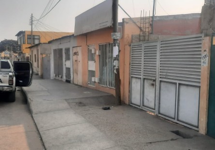 Anúncio Terreno de 697.07m², na estrada direita da Samba, Via ascendente á administração da Samba.