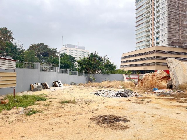 Terreno de 3.547,83m², no Centro da Cidade, Ingombotas.