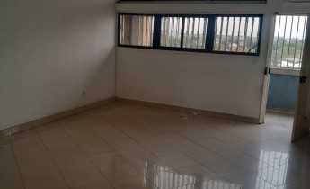 Anúncio T2 Venda @ Rua Eugénio de Castro- Vila Alice