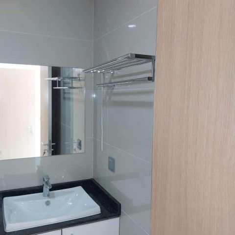 Apartamento T4, no Condomínio Royal Park, Talatona.