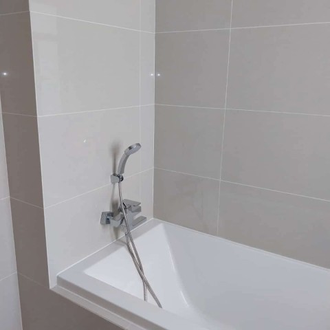 Apartamento T4, no Condomínio Royal Park, Talatona.