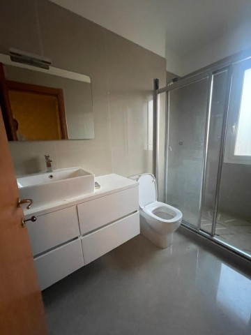 Apartamento T3, no Condomínio Interland, Morro Bento, Talatona.