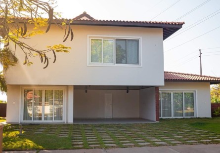 Anúncio Luxuosa vivenda V4 com anexo, no Condomínio Atlântico Sul, Talatona.