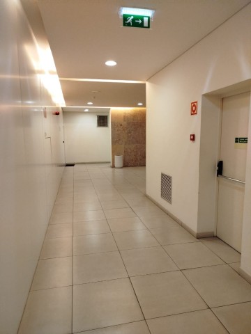 Apartamento T3 edifício TORRE VITÓRIA INGOMBOTA