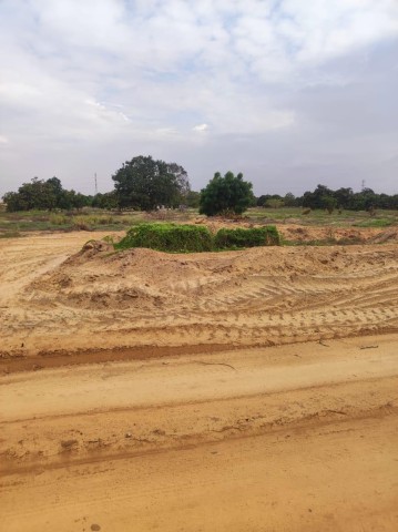 Terreno de 50 hectares, de 1 linha, na Via Expressa.