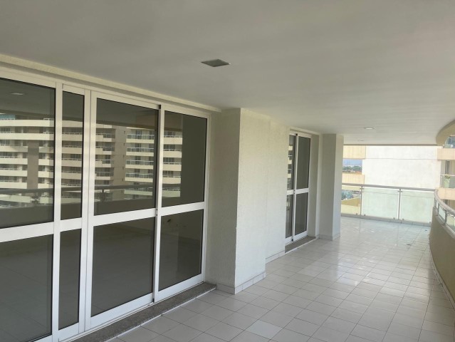 Apartamento T3, no Condomínio Acquaville, Talatona.