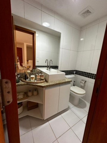 Apartamento T3, no Condomínio Noblesse Residence, Talatona.