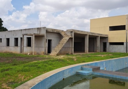 Anúncio TERRENO DE 2.5 HECTARES CIRCUJACENTE AO CONDOMÍNIO KASSAMA - VIA EXPRESSA