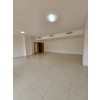 Apartamento T5 sem mobília, no condomínio Cristal Terrace, Talatona.